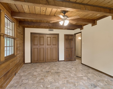18233 Country Place Drive - Photo Thumbnail 13