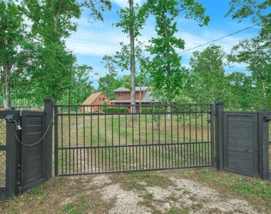 18233 Country Place Drive - Photo Thumbnail 32