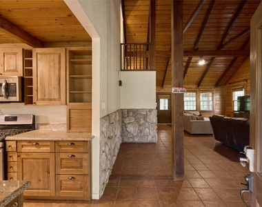 18233 Country Place Drive - Photo Thumbnail 5