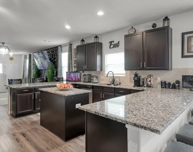 3555 Cannon Drive - Photo Thumbnail 11