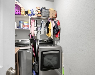3555 Cannon Drive - Photo Thumbnail 35