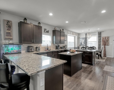 3555 Cannon Drive - Photo Thumbnail 10