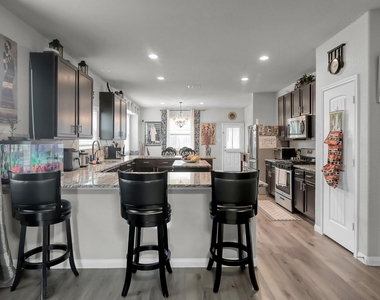 3555 Cannon Drive - Photo Thumbnail 9