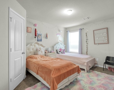 3555 Cannon Drive - Photo Thumbnail 33