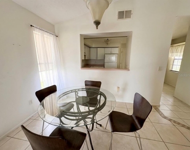 1015 Ocala Woods Lane - Photo Thumbnail 3