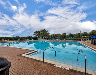 2628 Balforn Tower Way - Photo Thumbnail 35