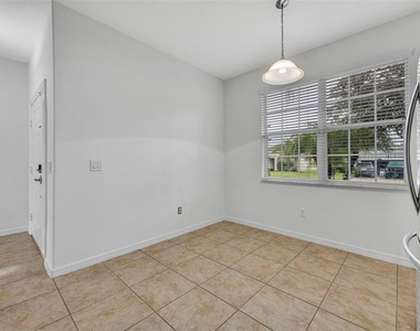 2628 Balforn Tower Way - Photo Thumbnail 15