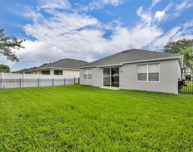 2628 Balforn Tower Way - Photo Thumbnail 29