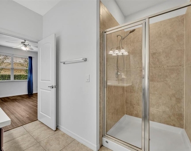 2628 Balforn Tower Way - Photo Thumbnail 20