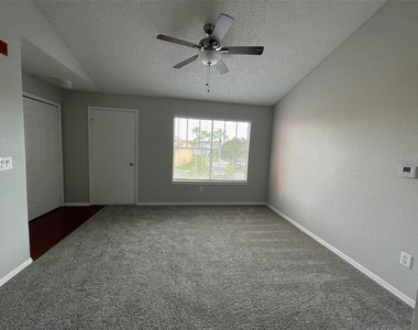 2206 Antigua Place - Photo Thumbnail 6