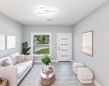 247 Heather Street - Photo Thumbnail 3