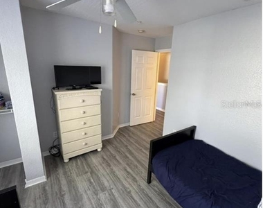 4000 San Gallo Drive - Photo Thumbnail 9