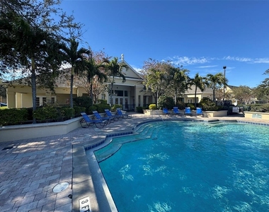 4000 San Gallo Drive - Photo Thumbnail 15