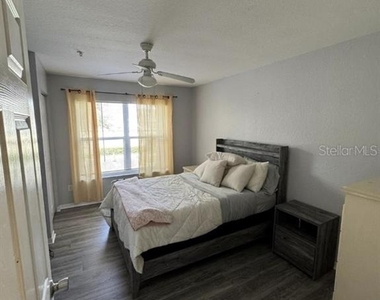 4000 San Gallo Drive - Photo Thumbnail 8