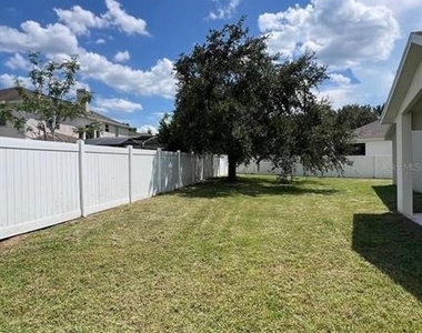 2885 Oconnell Drive - Photo Thumbnail 12