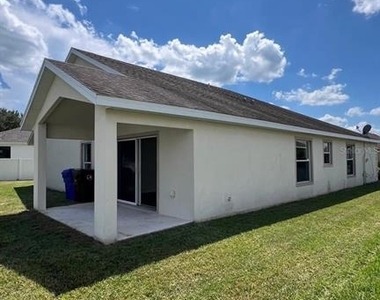 2885 Oconnell Drive - Photo Thumbnail 2