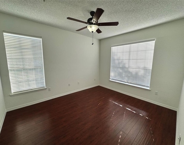 13028 Plantation Park Circle - Photo Thumbnail 14