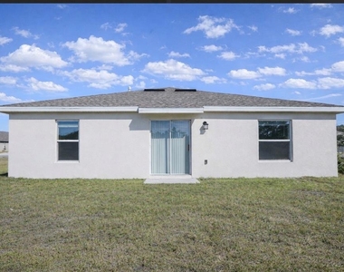 9347 Revere Avenue - Photo Thumbnail 22