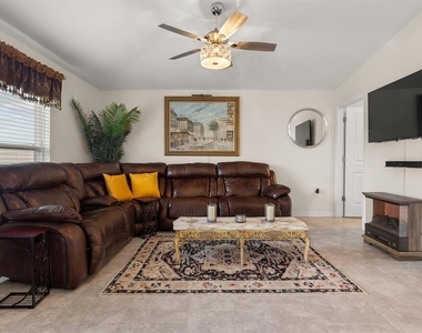 287 Inman Boulevard - Photo Thumbnail 17