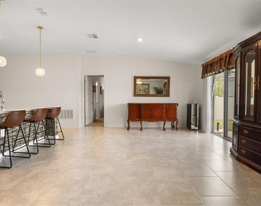 287 Inman Boulevard - Photo Thumbnail 14