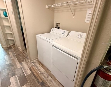 2490 Sweetwater Club Circle - Photo Thumbnail 13