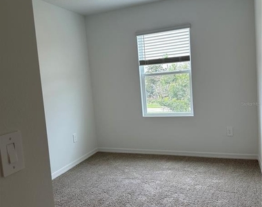 1823 Rock Elm Road - Photo Thumbnail 4