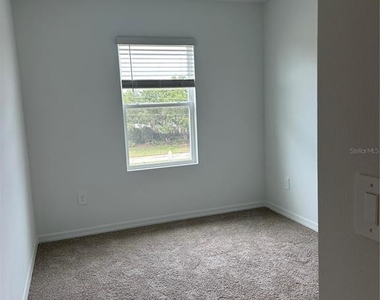 1823 Rock Elm Road - Photo Thumbnail 6