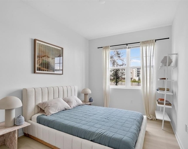 5579 Millenia Park Boulevard - Photo Thumbnail 5