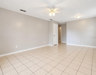 1423 Montana Avenue - Photo Thumbnail 3