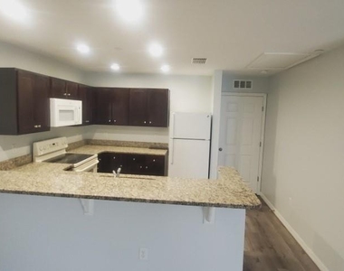 284 Gardner Lane - Photo Thumbnail 1