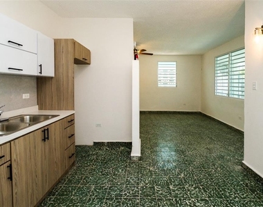 1041b Luis Cordova Chirino Ext. Country Club - Photo Thumbnail 5