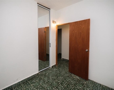 1041b Luis Cordova Chirino Ext. Country Club - Photo Thumbnail 10