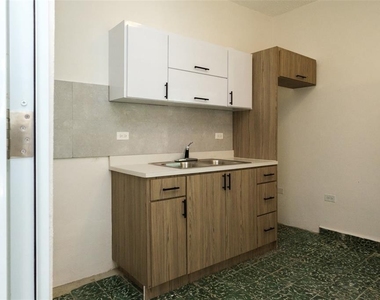 1041b Luis Cordova Chirino Ext. Country Club - Photo Thumbnail 2