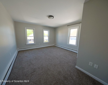 230 Swetland Street - Photo Thumbnail 10