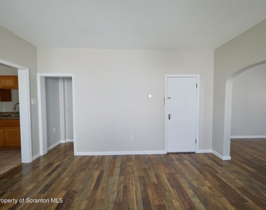 230 Swetland Street - Photo Thumbnail 3