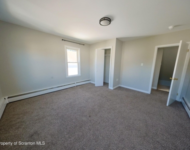 230 Swetland Street - Photo Thumbnail 8