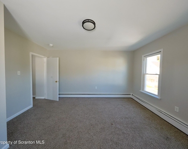 230 Swetland Street - Photo Thumbnail 9