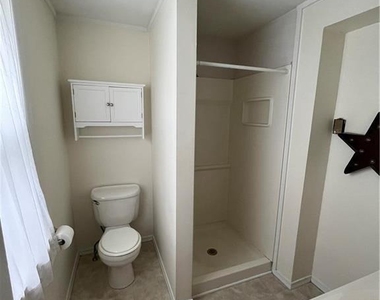 571 3rd Street - Photo Thumbnail 6