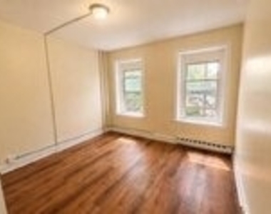 338 N 2nd Street - Photo Thumbnail 18