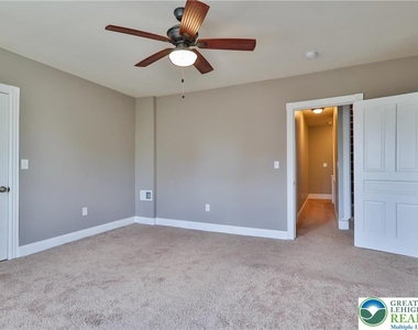 129 Goepp Street - Photo Thumbnail 16