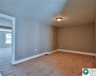129 Goepp Street - Photo Thumbnail 20