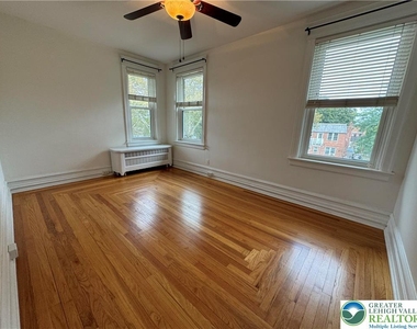 2201 W Gordon Street - Photo Thumbnail 50