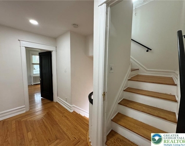 2201 W Gordon Street - Photo Thumbnail 55