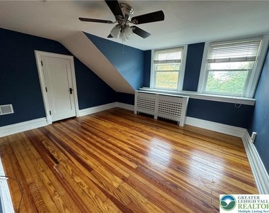 2201 W Gordon Street - Photo Thumbnail 66
