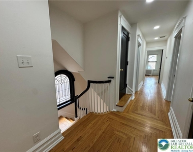 2201 W Gordon Street - Photo Thumbnail 35