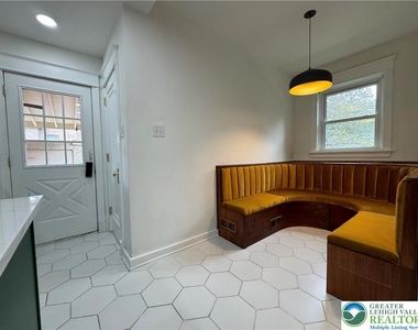2201 W Gordon Street - Photo Thumbnail 27