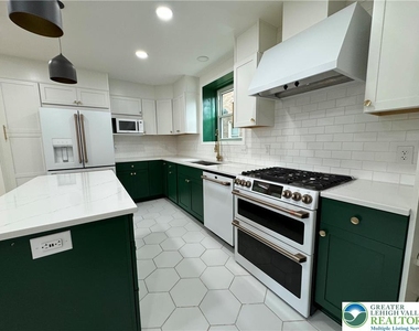 2201 W Gordon Street - Photo Thumbnail 21