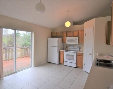 1896 Van Allen Circle - Photo Thumbnail 2