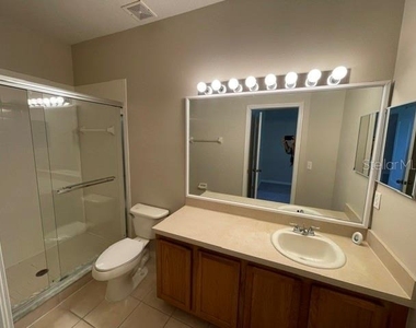 10817 Savannah Wood Drive - Photo Thumbnail 14