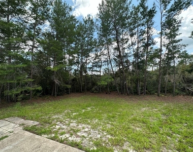 1230 Silverdale Street - Photo Thumbnail 16
